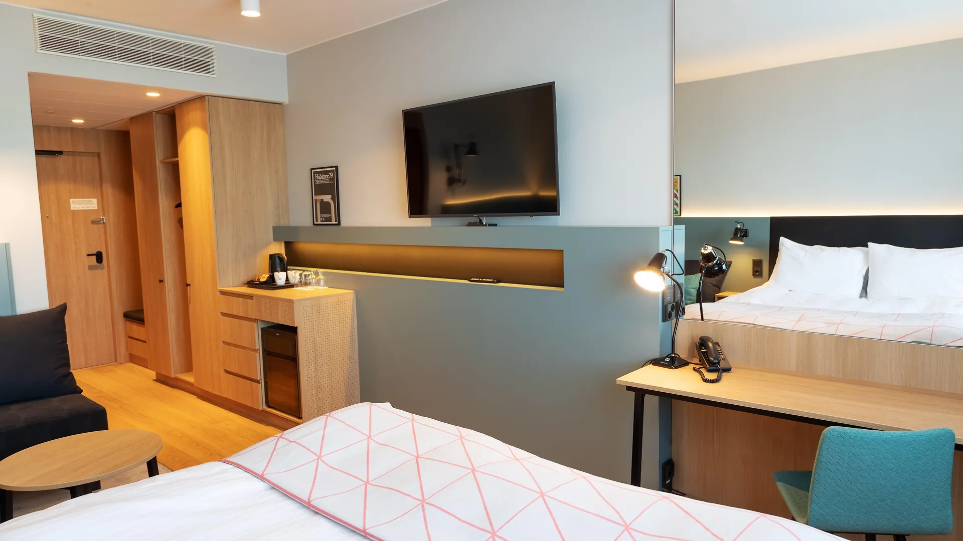 Otel Holiday Inn Helsinki - Expo By Ihg
