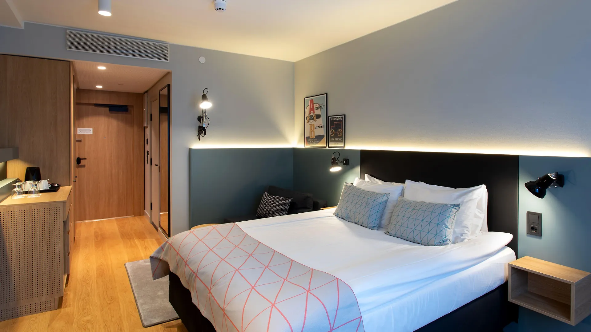 Otel Holiday Inn Helsinki - Expo By Ihg